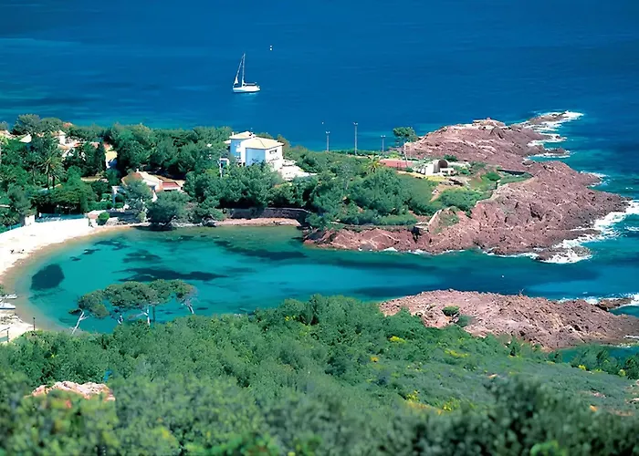 Bleu-esterel, 50m De La Plage, 4 Personnes Διαμέρισμα Saint-Raphaël