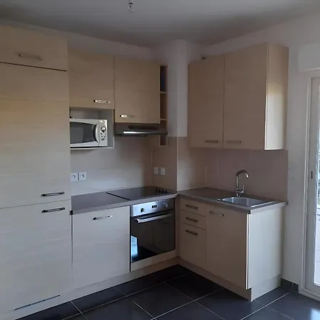 Apartman Bleu-esterel, 50m De La Plage, 4 Personnes