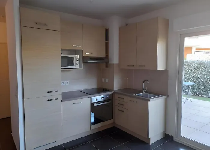 Apartman Bleu-esterel, 50m De La Plage, 4 Personnes